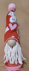 Valentine’s Day Gnome With Bunny