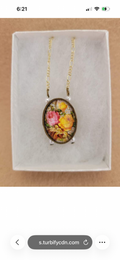 Oval Flower Necklace