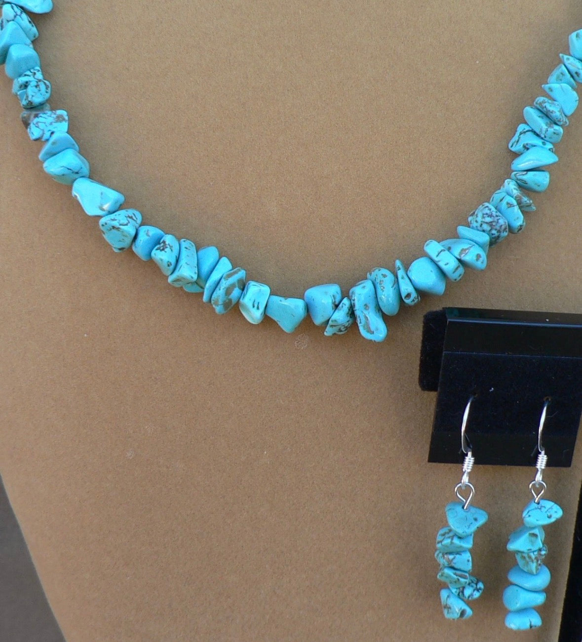 Turquoise Necklace Set